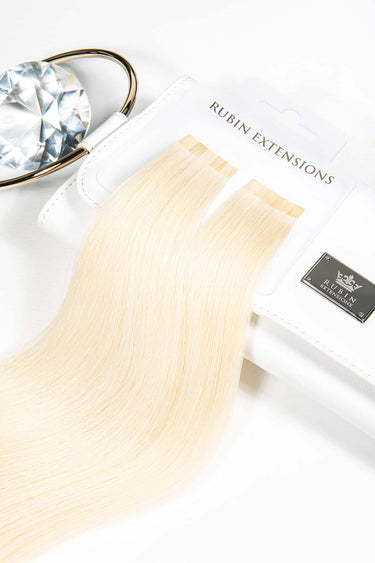 Geschenkverpackung der Keratin Bonding Extensions in Platinblond, Premium Line – Rubin Extensions®