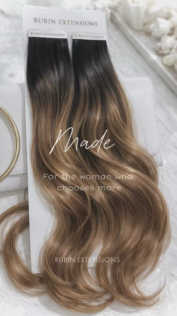Rubin Extensions – Close-up glänzendes Echthaar in Schwarz & Cool-Braun, echtes Human Hair