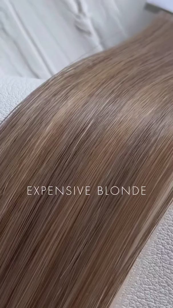 Detailaufnahme des Haaransatzes, Expensive-Blonde Genius Weft Extensions